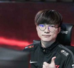 Faker ต่อสัญญาฉบับใหม่กับ T1!