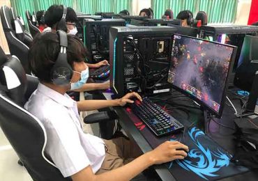 ชมรม esport ในโรงเรียน