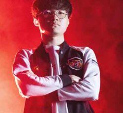Faker เลือกอยู่ต่อ